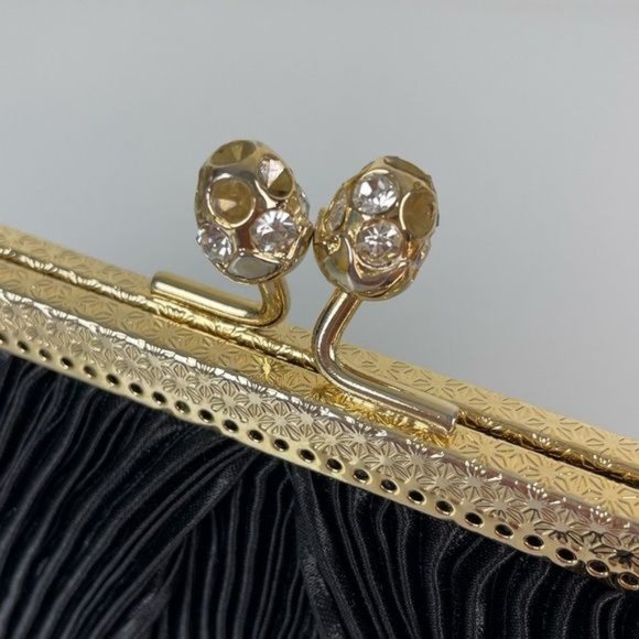 Nicole Lee Collection Clasp Closure Black Evening Purse - Picture 4 of 11